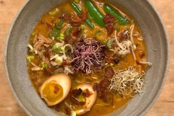 Sesam-Knoblauch-Ramen