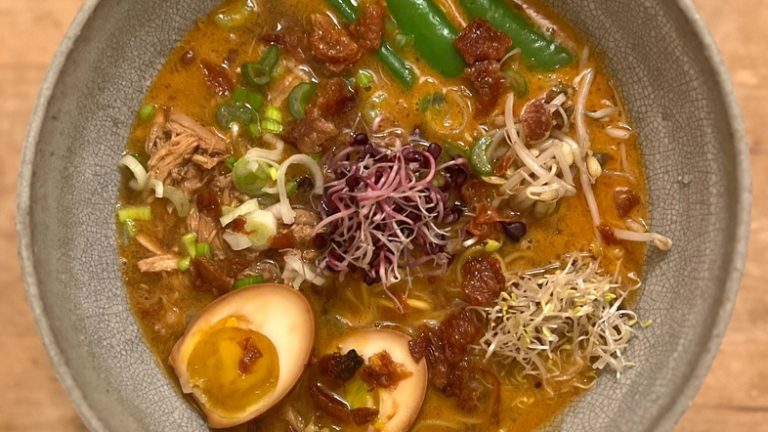 Sesame Garlic Ramen