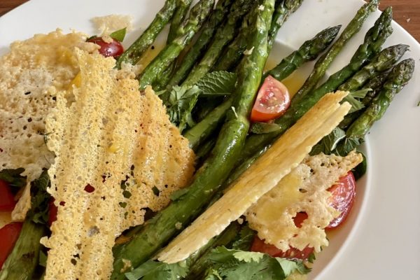 Asparagus salad with parmesan crisps