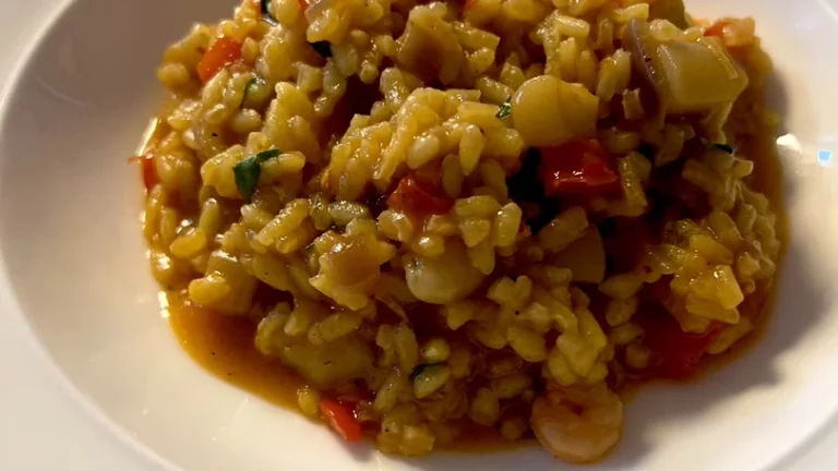 Arroz meloso con camarones y sepia