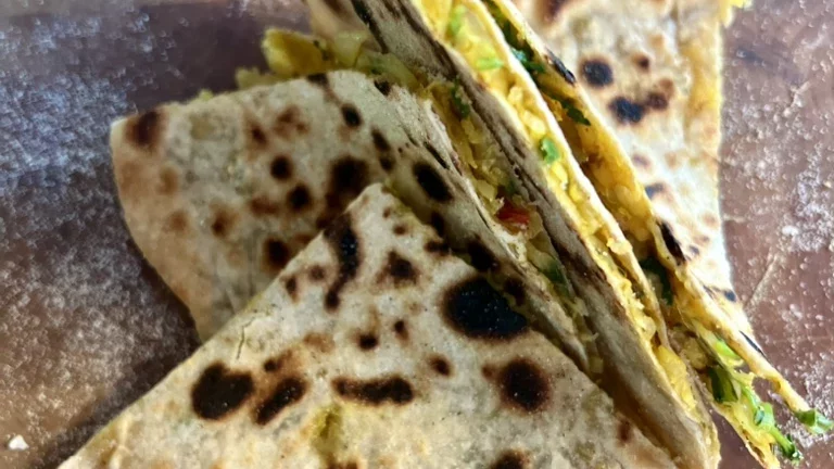 Mooli Paratha