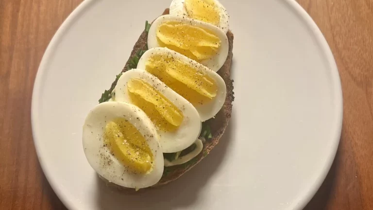 Boiled eggs