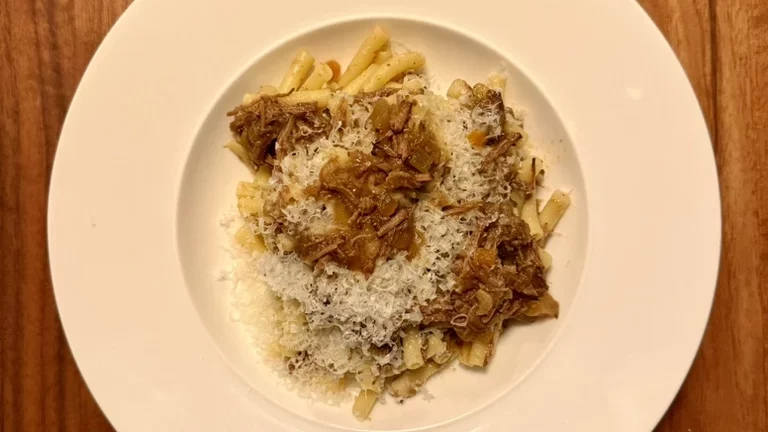 Pasta alla Genovese