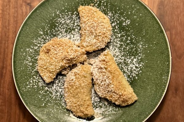 Powidltascherl (plum dumplings)