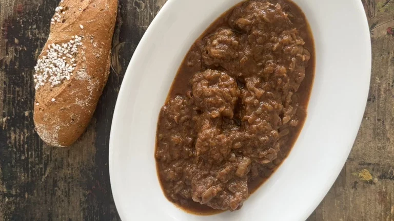 Wiener Saftgulasch
