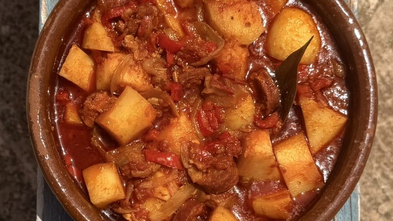 Patatas a la Riojana
