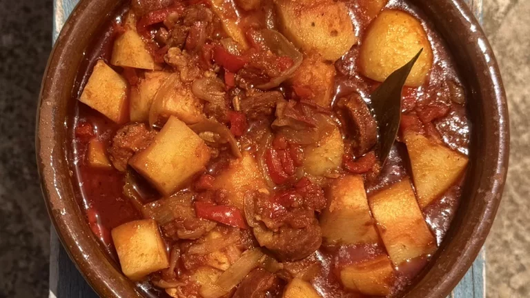 Patatas a la Riojana