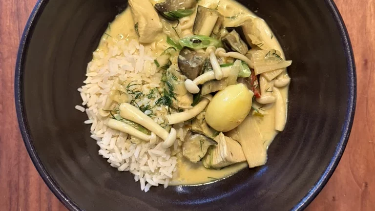Laotisches Dill Curry – Susi Kai