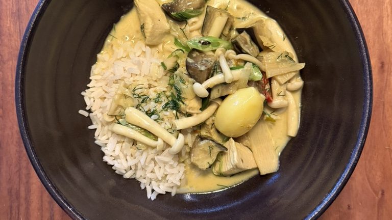 Laotian Dill Curry – Susi Kai